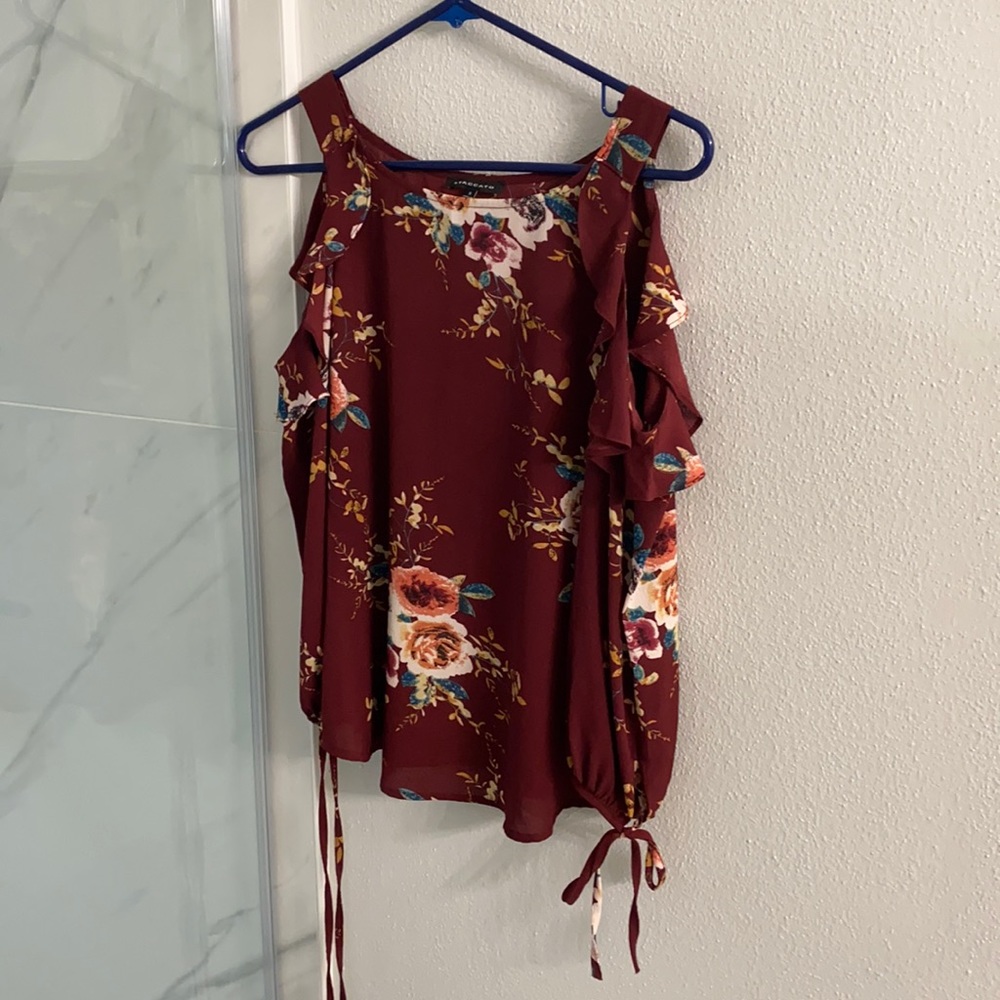 Women’s Open Shoulder Ruffle Blouse